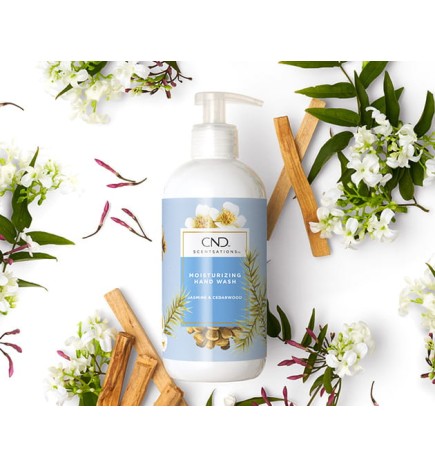 CND Scentsations - Kremowe Mydło do Rąk w Płynie Drzewo Cedrowe i Róża 380ml